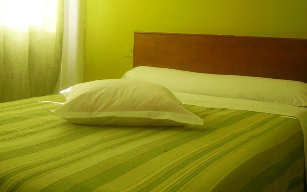 Rex Hotel Мобеж Номер фото